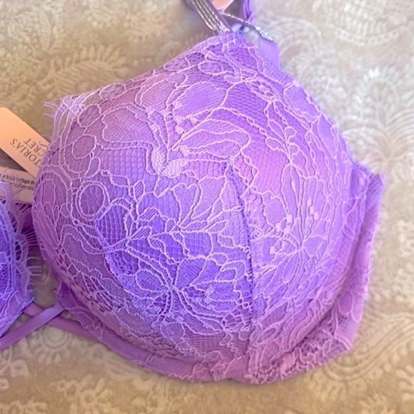 Brand New Victoria’s Secret Bombshell Plunge Lace Double Shine Strap Purple Bra - Picture 3 of 16